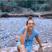 Estudiante de enfermeria con experiencia dando clases a niñ y niñas de Primaria y ESO